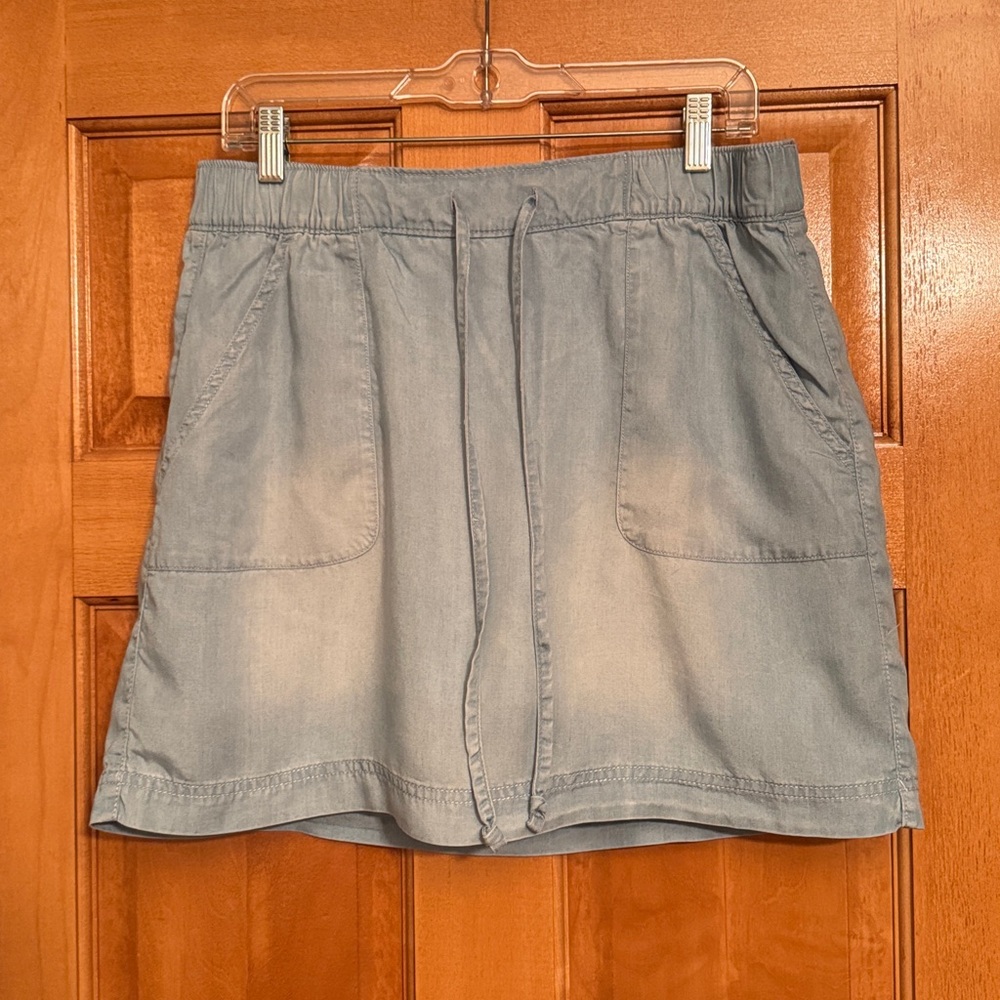 C&C California Light Blue Denim-Look Skort